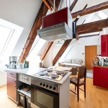 Apartment Gin-department *